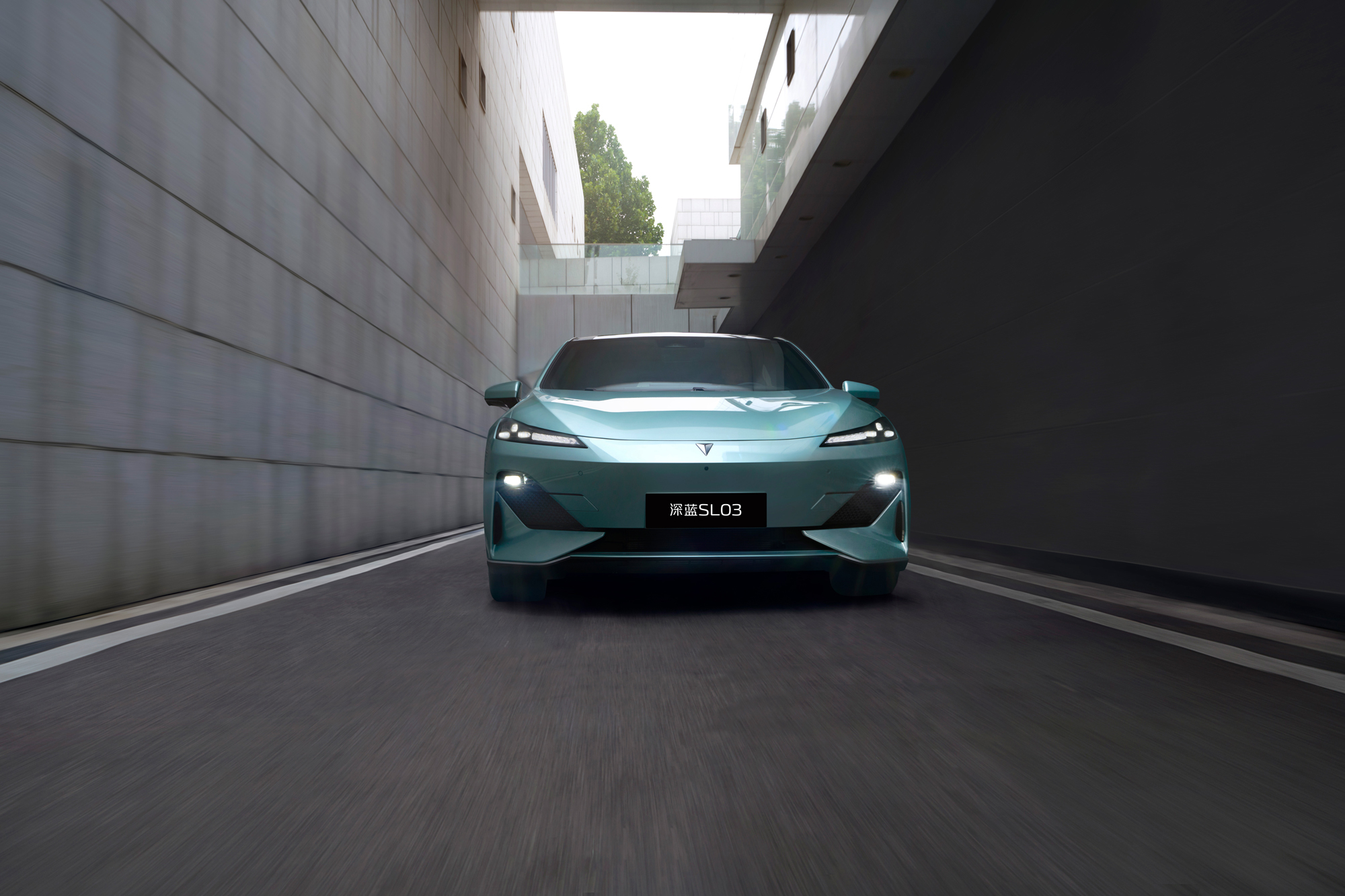 2024款長安深藍(lán)SL03純電版上市 售價15.69萬-17.39萬元